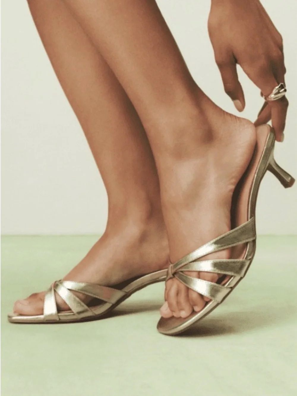 Women’s Kitten Heels Mike Sandals Shoes Size 10 - Picture 8 of 8